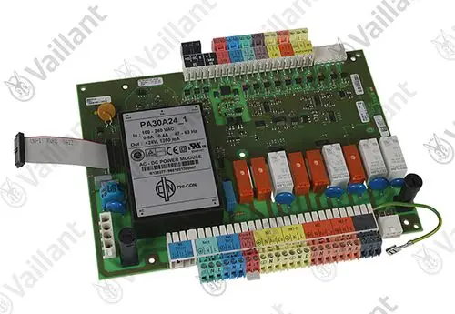 Vaillant Leiterplatte mit mehreren Relais und einer AC-DC Stromversorgungseinheit. Enthält Anschlussmöglichkeiten für diverse I/O-Funktionen.
